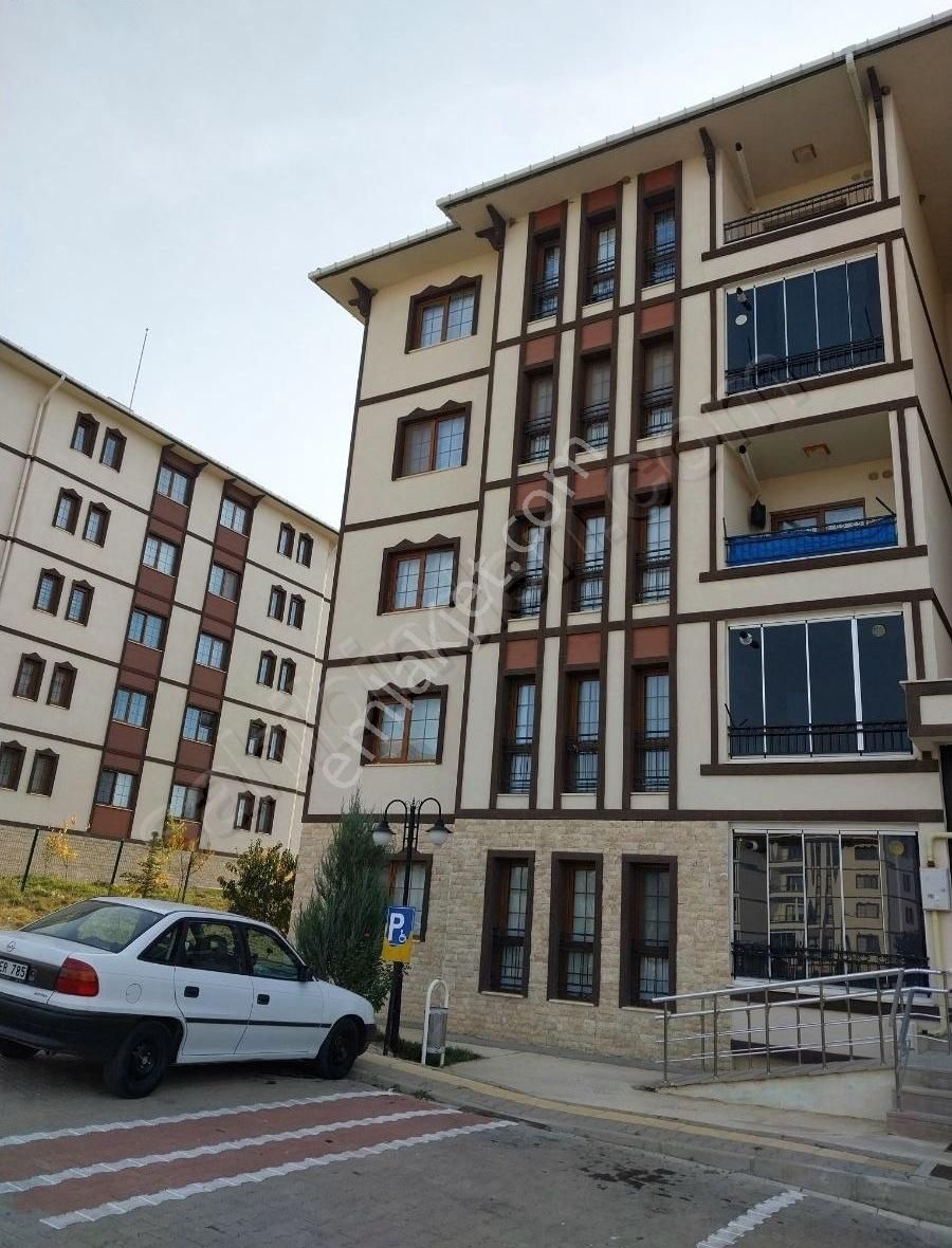 Çiçekdağı Boyalık Kiralık Daire Çiçekdağ Toki De 3+1 Kiralik Asansörlü Daire