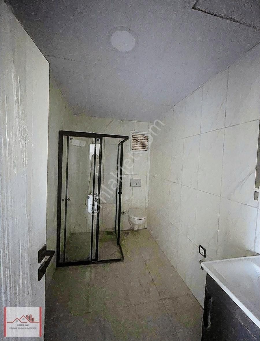 Sarıçam Gültepe Kiralık Daire Gültepe De Cadde Üstü Doğalgazlı Ankastreli 1+1