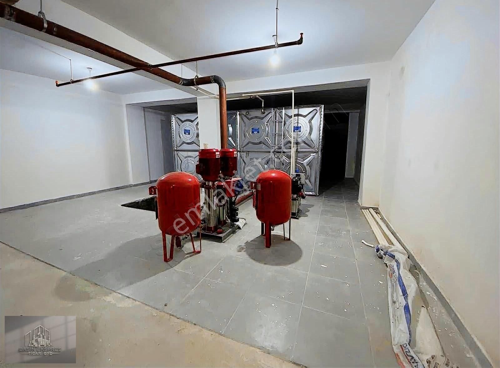 Sulyapıdan Basın Ekspreste Satılık Sıfır Plaza - Görsel 17