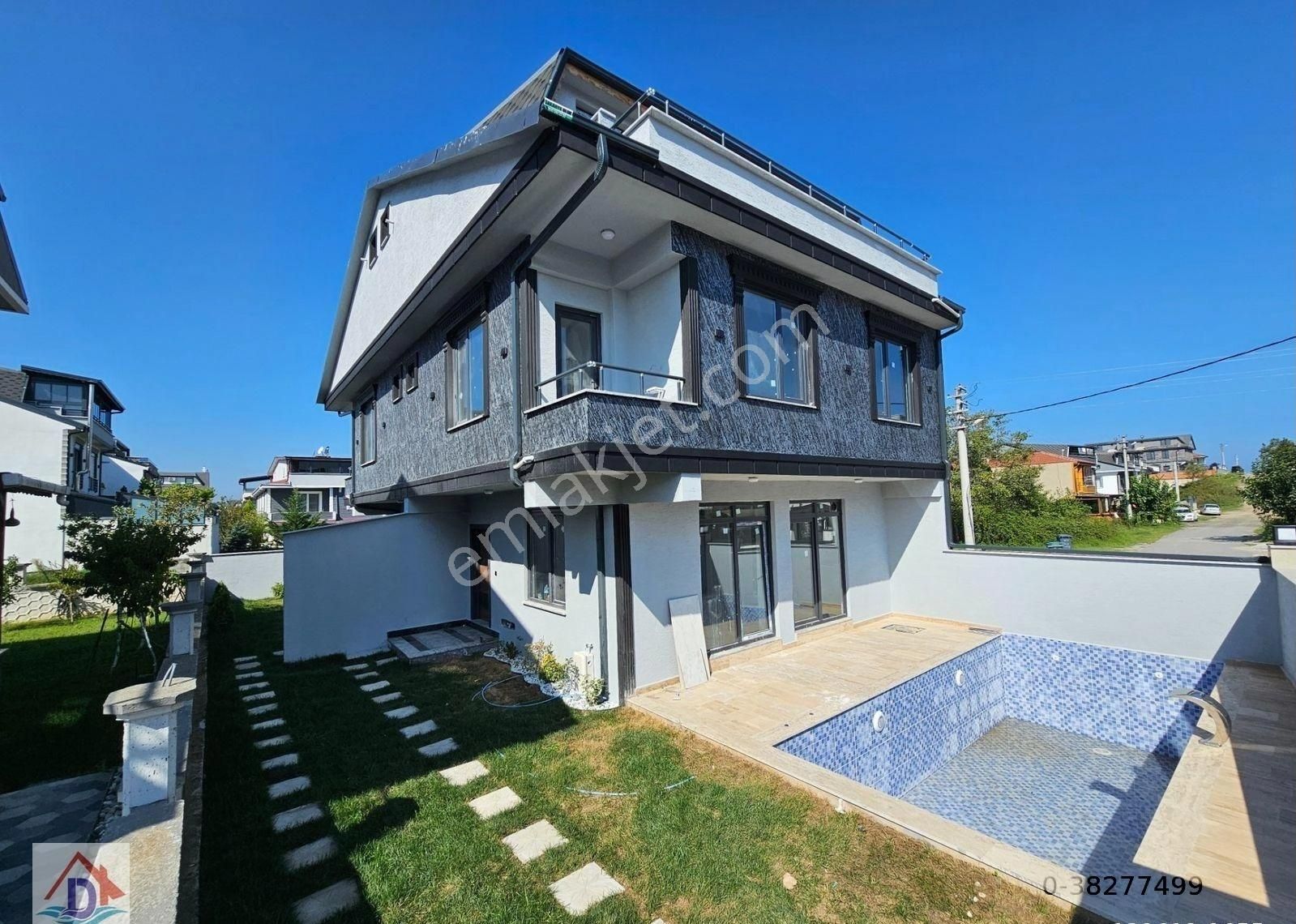 Kocaali Yayla Satılık Villa 4+1 MÜSTAKİL HAVUZLU, MERKEZİ KONUMDA, YERDEN ISITMALI SATILIK VİLLA