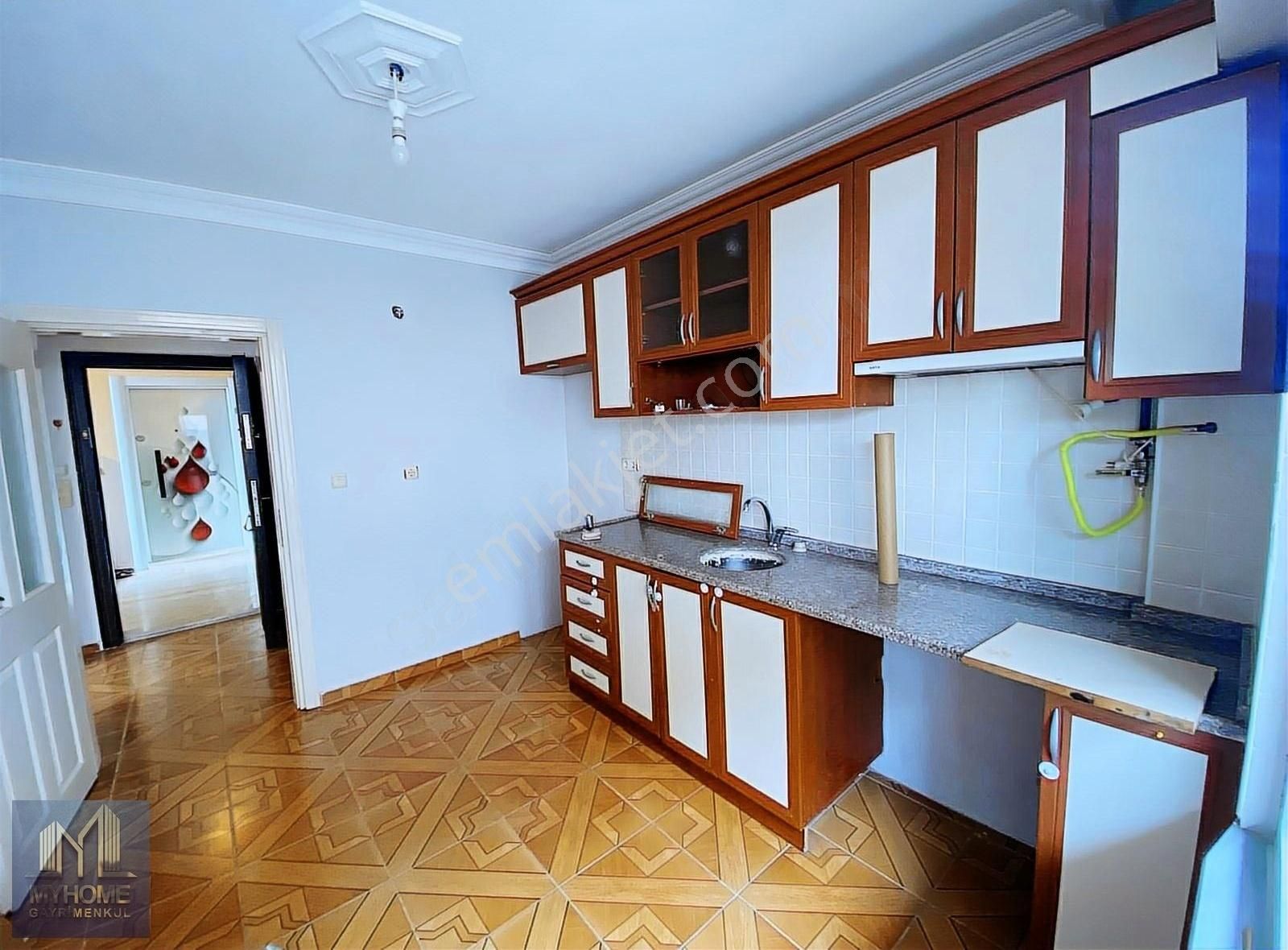 Çorlu Alipaşa Satılık Daire ALİ PAŞA MAH DE 3+1 ARA KAT GÜNEY CEPHE SATILIK DAİRE