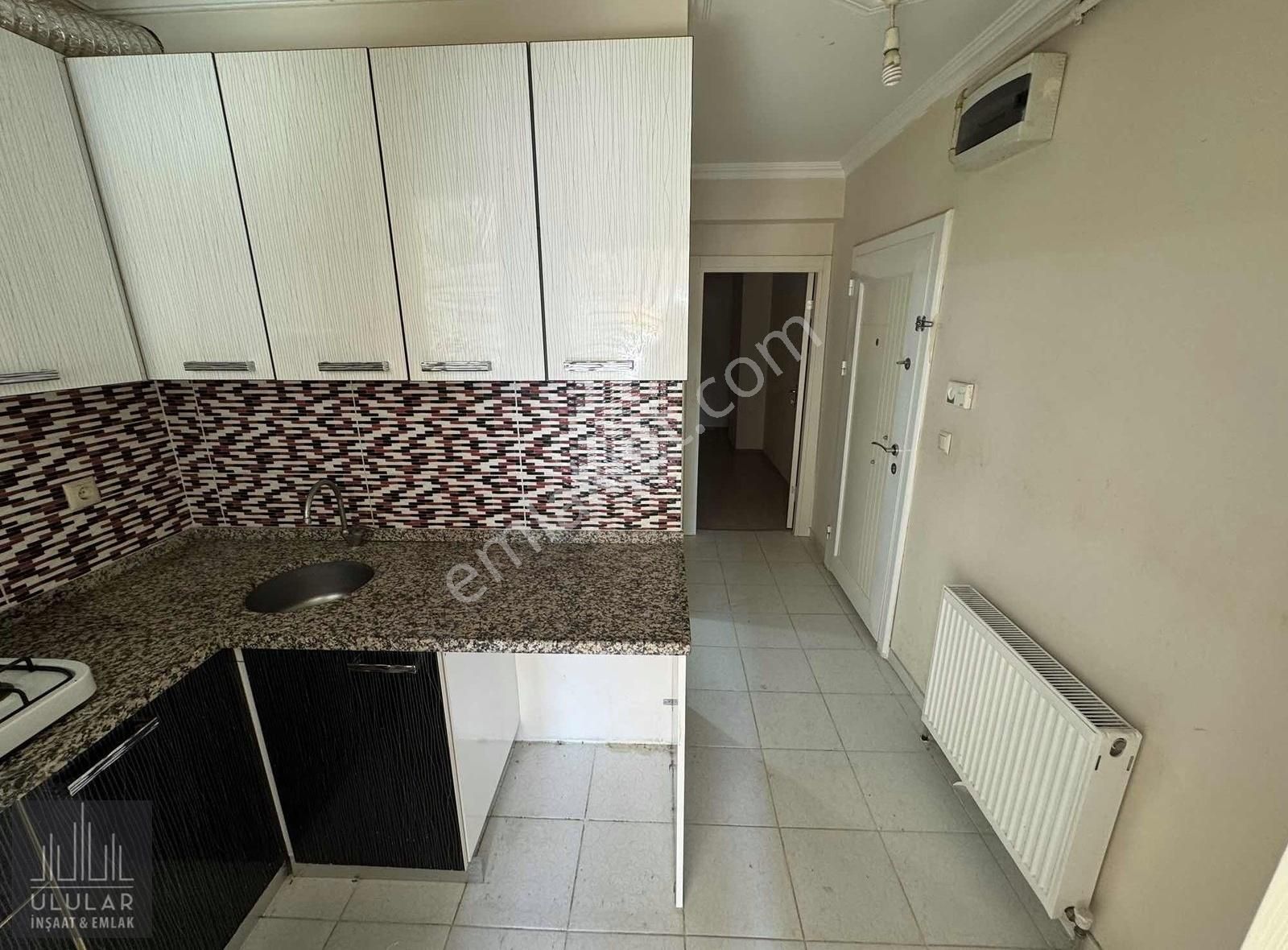 Odunpazarı Büyükdere Satılık Daire ULULAR EMLAK'TAN BÜYÜKDERE MİLLET CADDESİNDE SATILIK 1+1 DAİRE