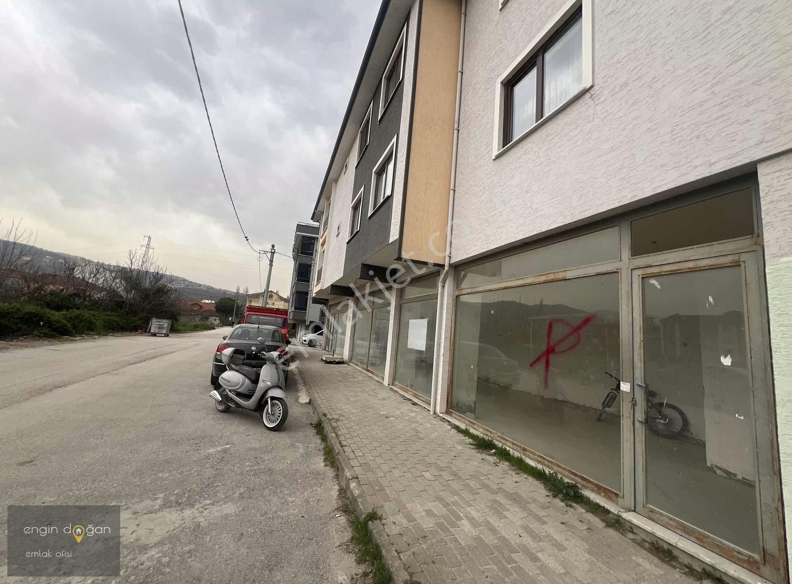 Gemlik Eşref Dinçer Kiralık Dükkan & Mağaza ENGİN DOĞANDAN ÇEVRE YOLU CİVARI 160M2 DÜKKAN MAĞAZA DEPO