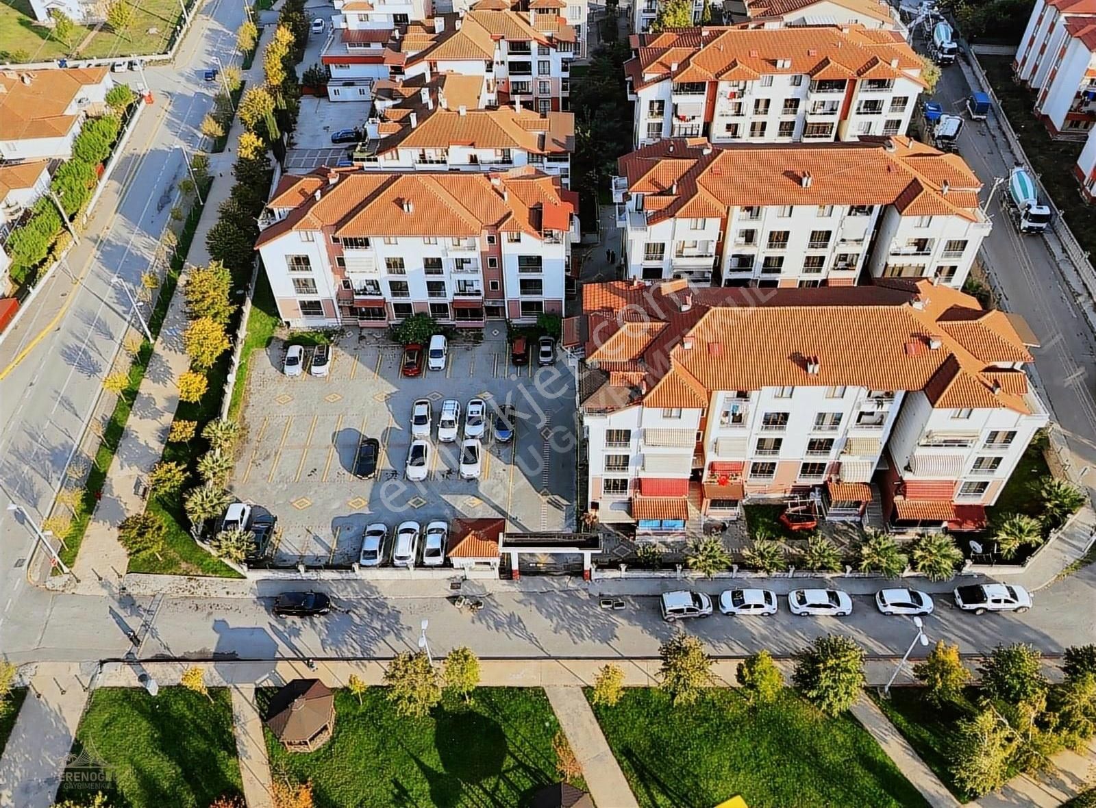 Başiskele Yeniköy Merkez Satılık Daire ERENOĞLU GM'DEN YENİKÖY MAH'DE 3+1 SATILIK ARA KAT DAİRE