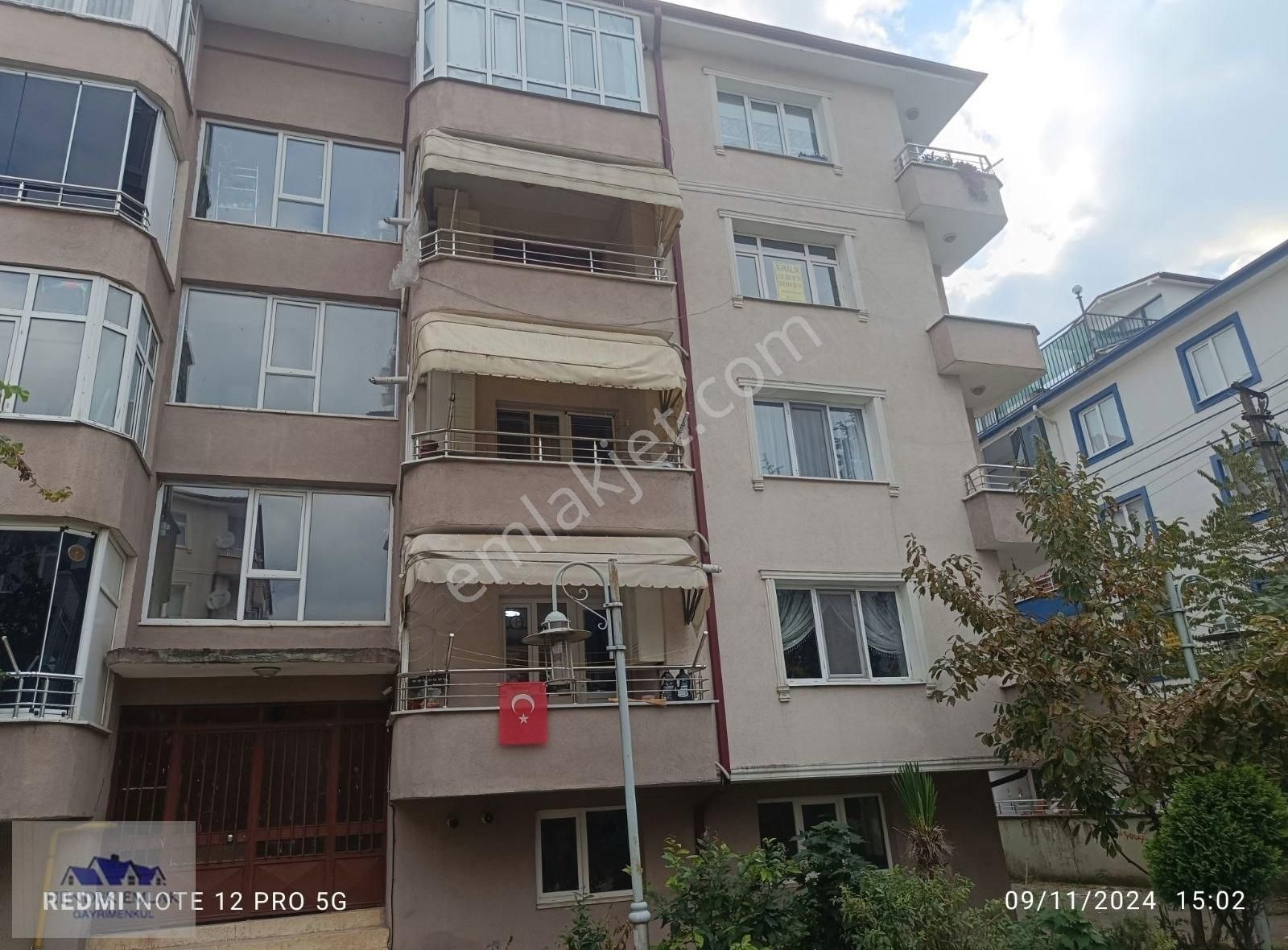 Hendek Yeni Kiralık Daire YENİ MAHALLEDE KİRALIK DAİRE 3 üNCü KAT 11 000 TLYE