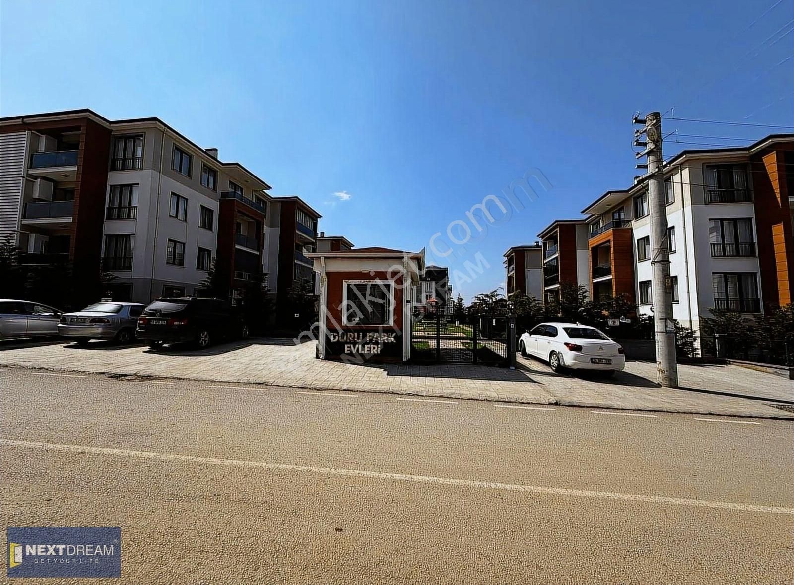 Başiskele Yeşilyurt Kiralık Daire BAŞİSKELE'DE SİTE İÇİ KİRALIK ARA KAT 3+1 AMERİKAN MUTFAK DAİRE