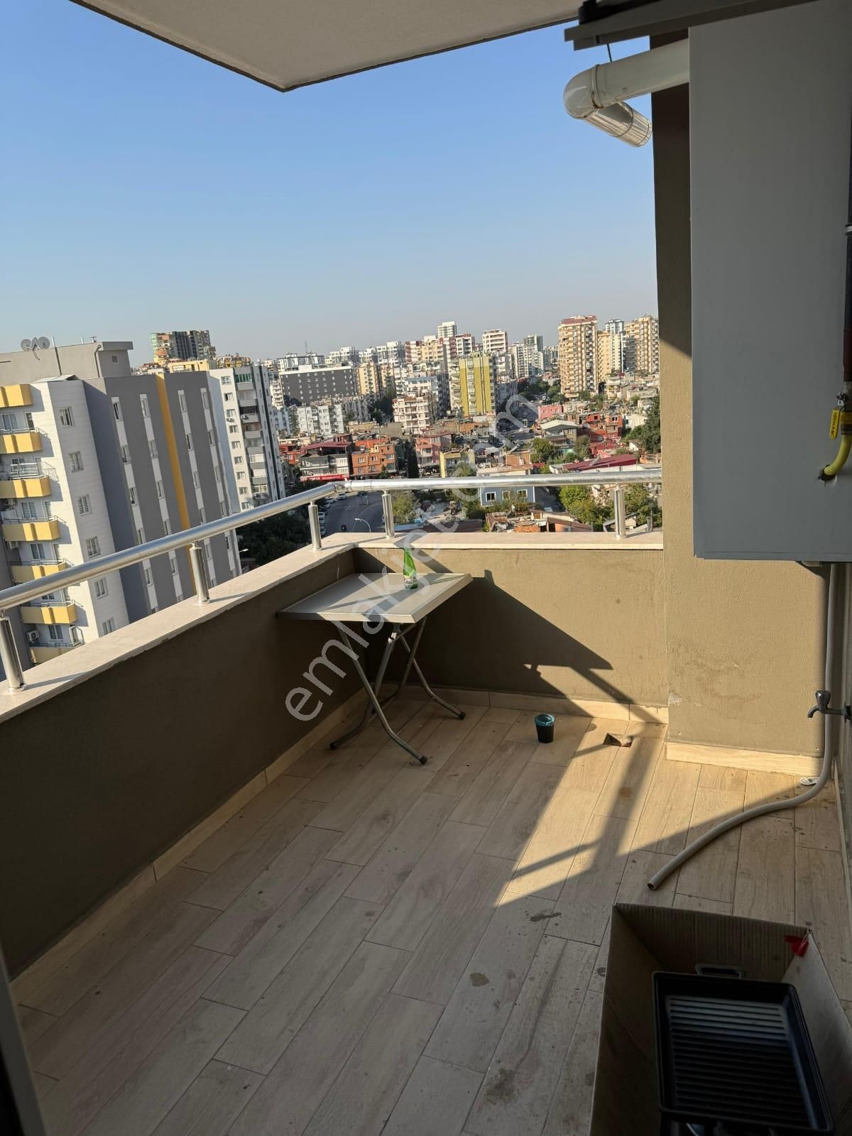 Seyhan Tellidere Kiralık Daire  2+1TELLİDERE GB CEPHE 13-10KATI DGAZ 2BANYO 3YAŞ 90M2 AİDAT 250TL DEPOZİTO 500TL GODASI 20,000TL