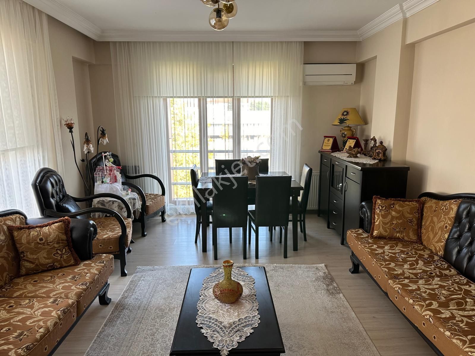 Düzce Merkez Azmimilli.de Satılık Son Kat 3+1 Daire - Görsel 18