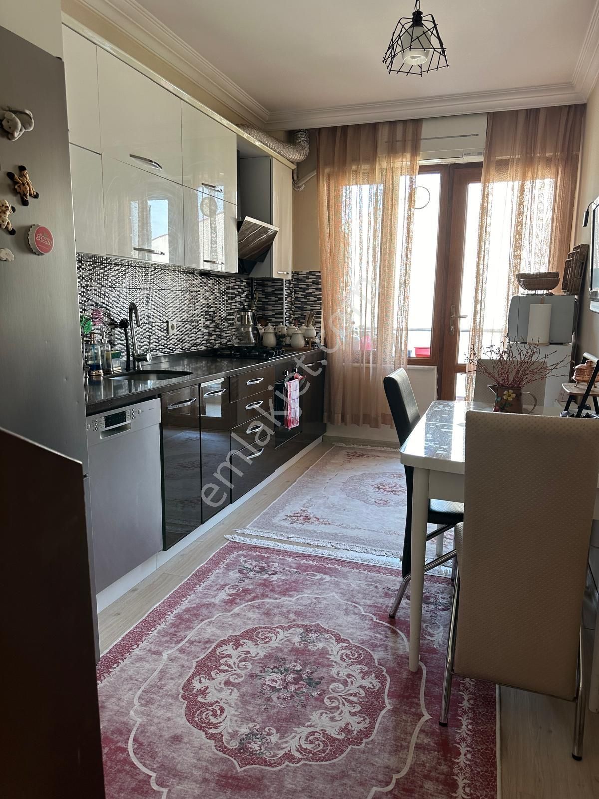 Düzce Merkez Azmimilli.de Satılık Son Kat 3+1 Daire - Görsel 14