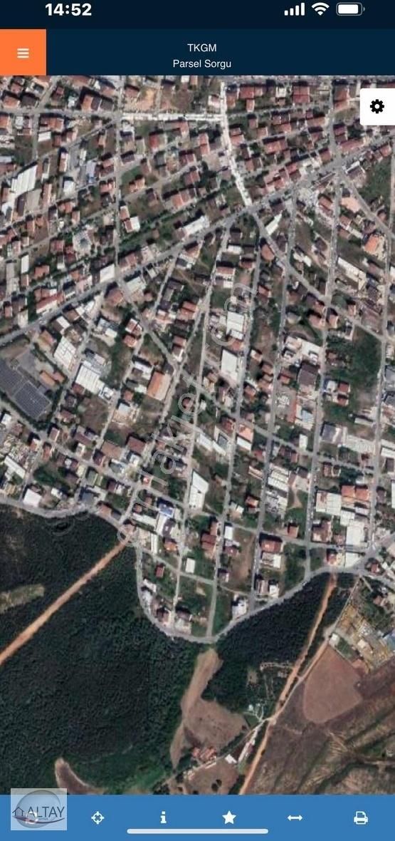 Ataşehir Ferhatpaşa Satılık Ticari İmarlı Ataşehir ferhatpaşa'da yatırımlık arsa