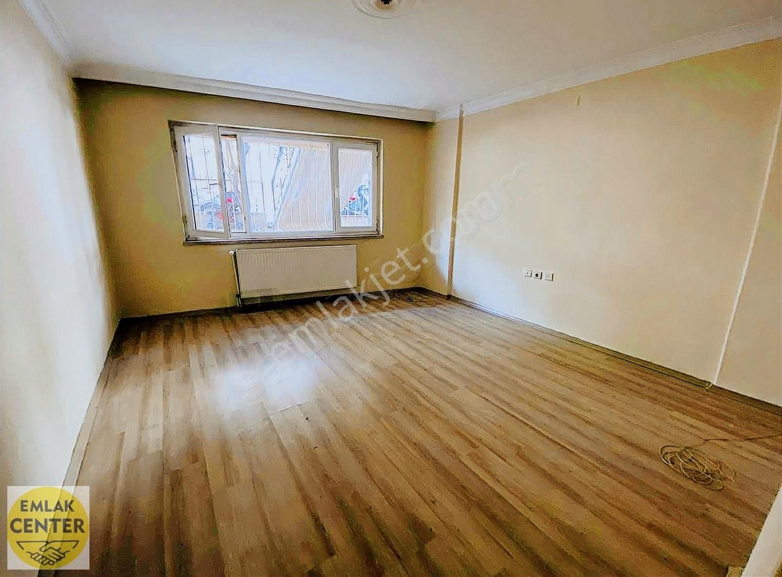 Yunusemre Uncubozköy Satılık Daire EMLAK CENTER'DAN UNCUBOZKÖY MAH SATILIK 3+1 DAİRE