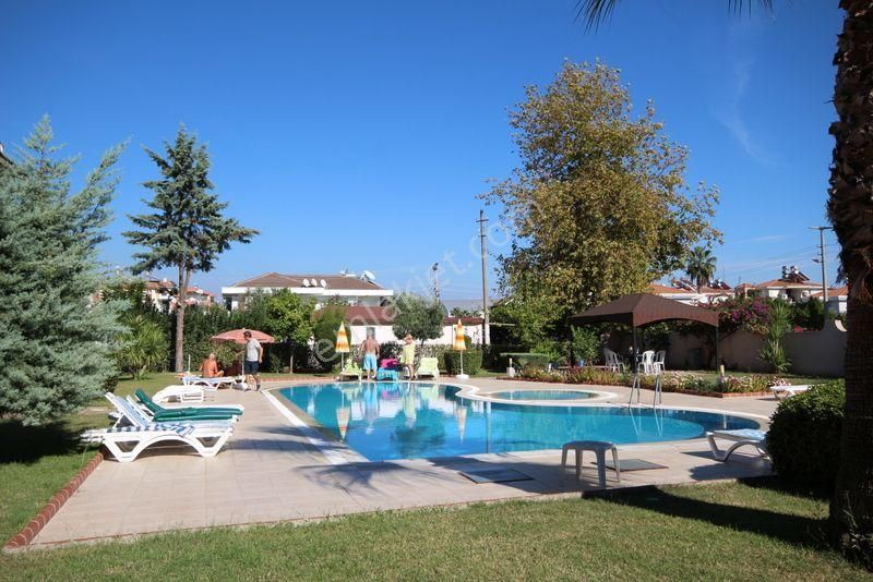 Side Cennetlerde Havuzlu Sitede Bahçe Katı Eşyalı 2+1 - Görsel 19