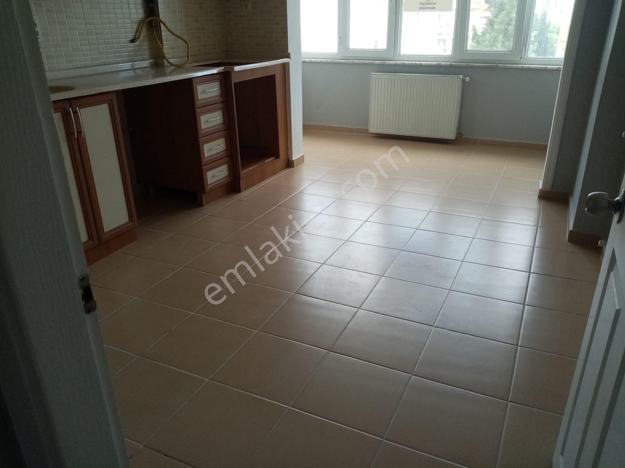 Altıeylül Bahçelievler Kiralık Daire  Balıkesir Bahçelievler.Demirdağ Emlaktan kiralık 3+1 daire