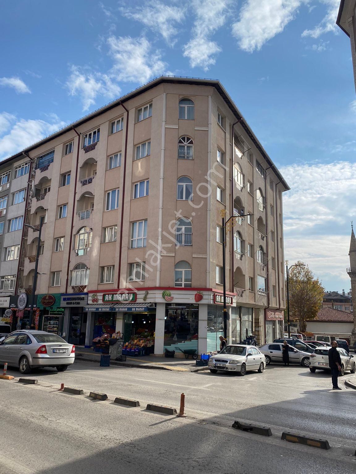 Sivas Merkez Örtülüpınar Satılık Daire TOPGÜL EMLAK’TAN MERKEZİ KONUMDA 2+1 SATILIK DAİRE