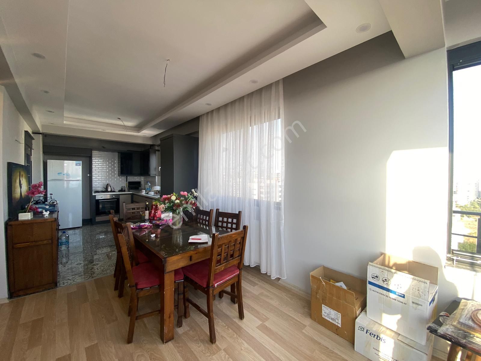 Mezitli Akdeniz Satılık Daire  KARINCADAN AKDENİZ MH DE DENİZ MANZARALI 4+1 SATILIK DAİRE !!!