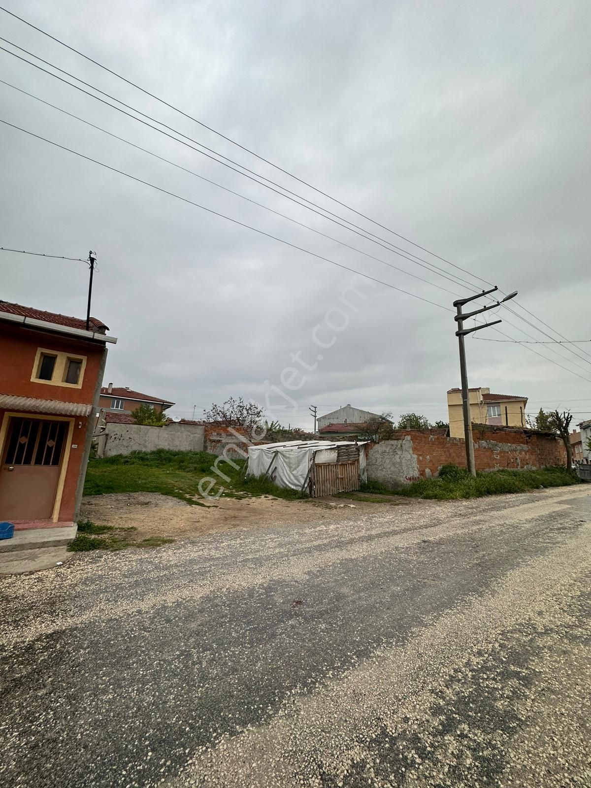 Odunpazarı Çankaya Satılık Konut İmarlı  KOMİSYONSUZ SAHİBİNDEN ÇANKAYA DA SATILIK ARSA