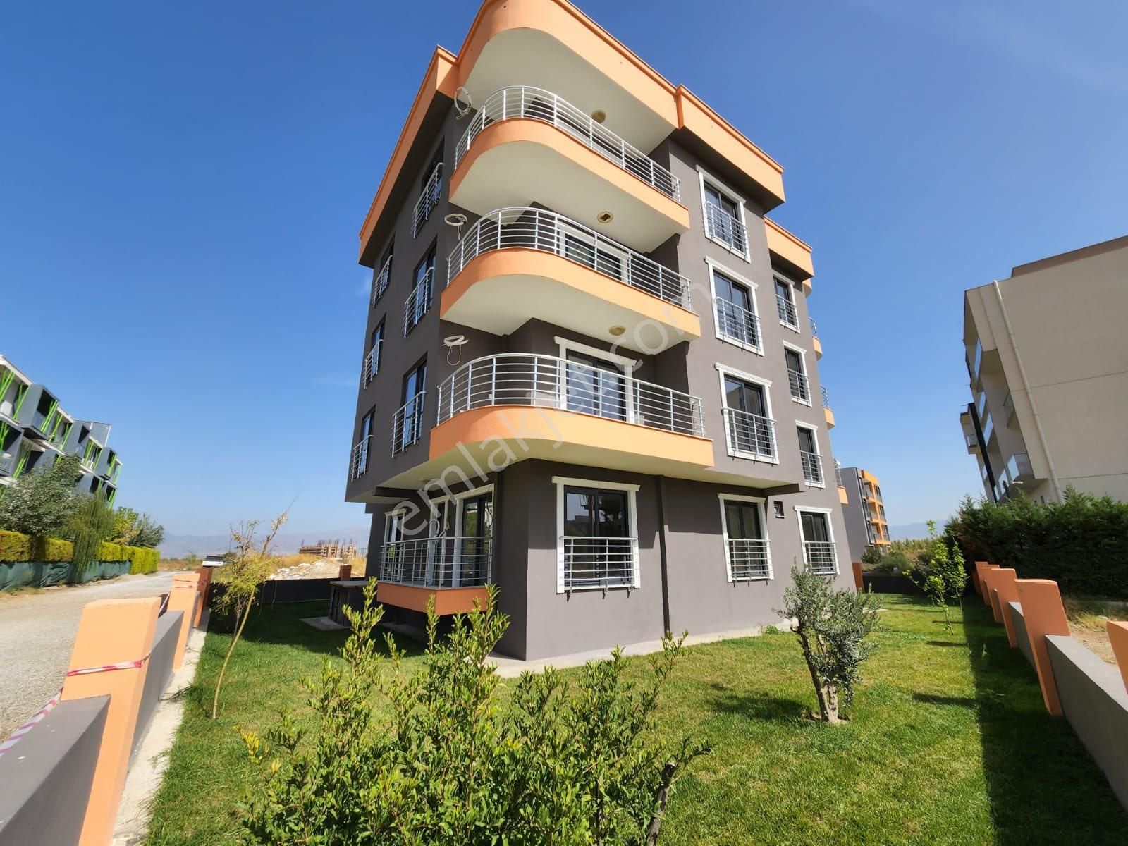 Menemen 85. Yıl Cumhuriyet Kiralık Daire Menemen Seyrek Bakırçay Üniversitesi Yakını Eşyalı 1+1 Kiralık Daire