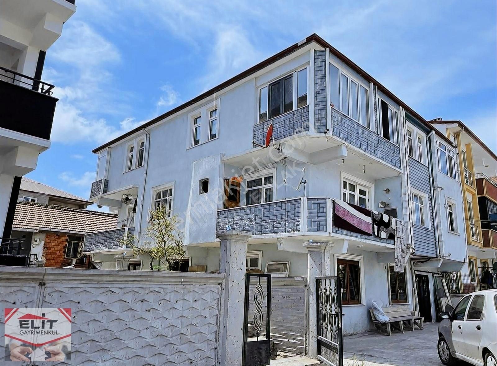 Karasu Kabakoz Satılık Daire KABAKOZ'DA 3+1 MÜSTAKİL MASRAFSIZ FIRSAT DAİRE