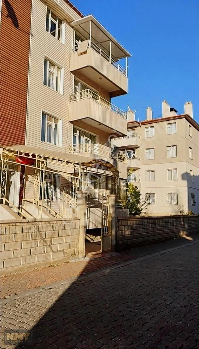 Selçuklu Sancak Satılık Daire SANCAK MAH SATİLİK 3+1 ZEMİN KAT DAİRE.