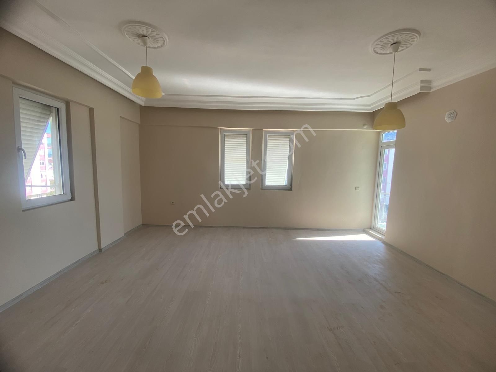 Döşemealtı Yeniköy Kiralık Daire  BERAPARK GAYRİMENKUL DEN ARA KAT 3+1 KİRALIK DAİRE