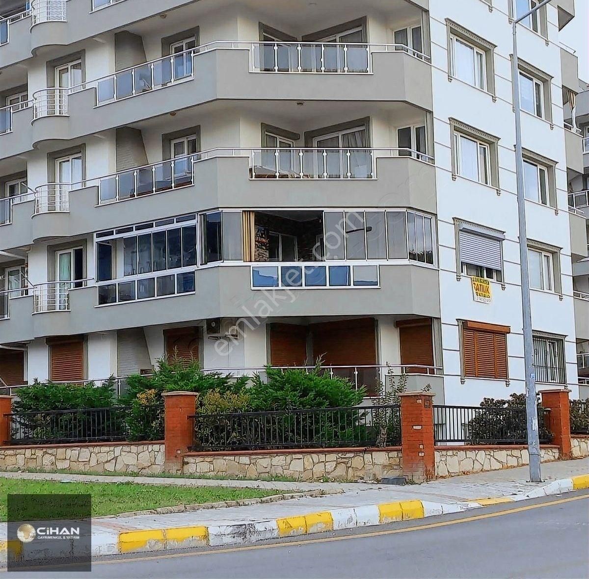 Kuşadası Ege Satılık Daire Kuşadası Ege mahallesinde 3+1 Deniz manzaralı Daire