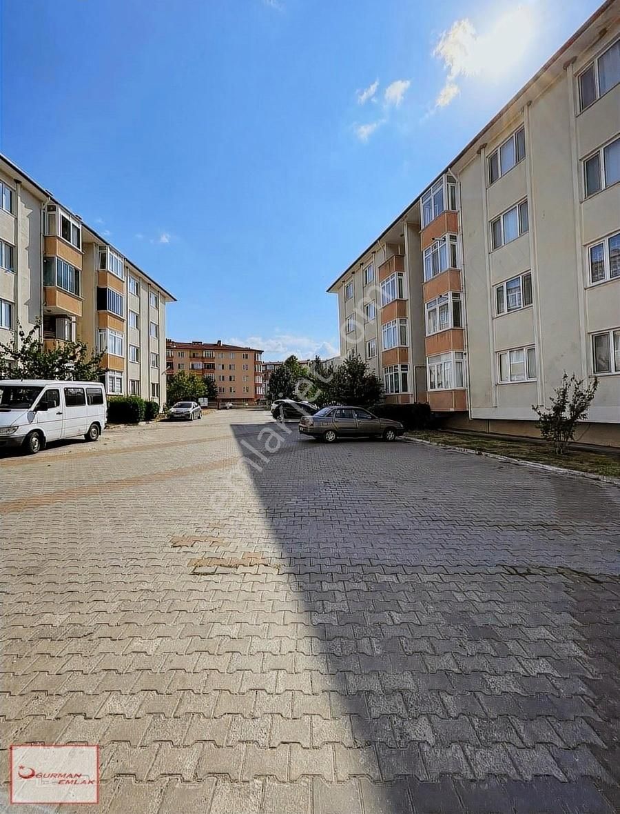 Kırklareli Merkez Cumhuriyet Satılık Daire UĞURMAN EMLAK'TAN SİTE İÇERİSİNDE SATILIK 3+1 DAİRE