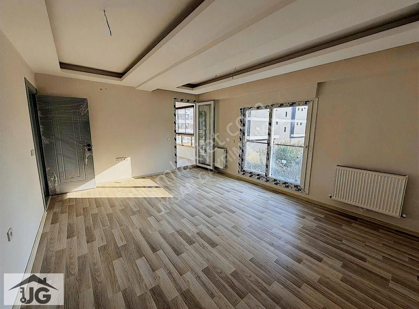 Torbalı Cumhuriyet Satılık Daire UYGAN GAYRİMENKUL'DEN CUMHURİYET MAH. 3+1 120m² LÜX DAİRE