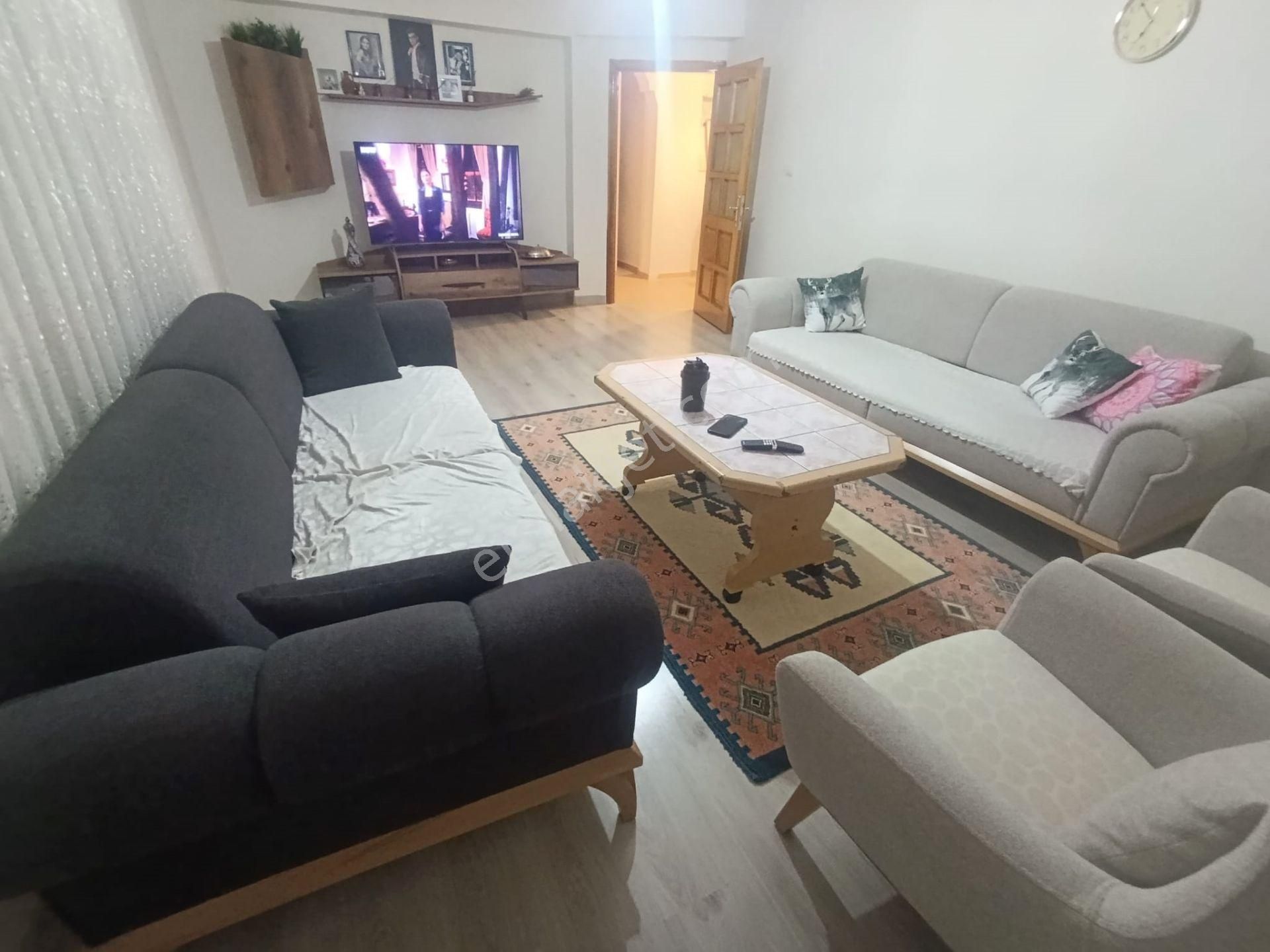 Mamak General Zeki Doğan Satılık Daire  MAMAK GENERAL ZEKİ DOĞAN MAH. CADDE YAKINI SATILIK 3+1 DAİRE