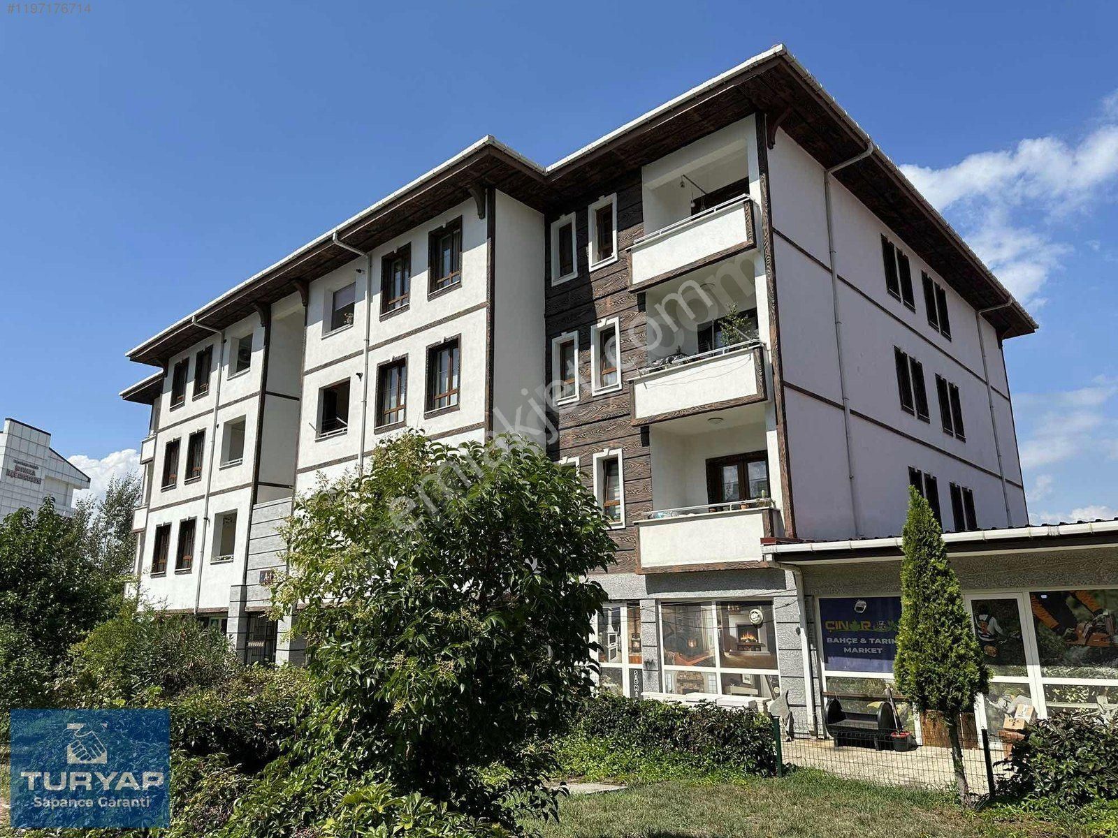 Sapanca Gazipaşa Satılık Daire  TURYAPTAN SAPANCANIN KALBİ GAZİPAŞA'DA ASANSRLÜ 3+1 FIRSAT DAİRE