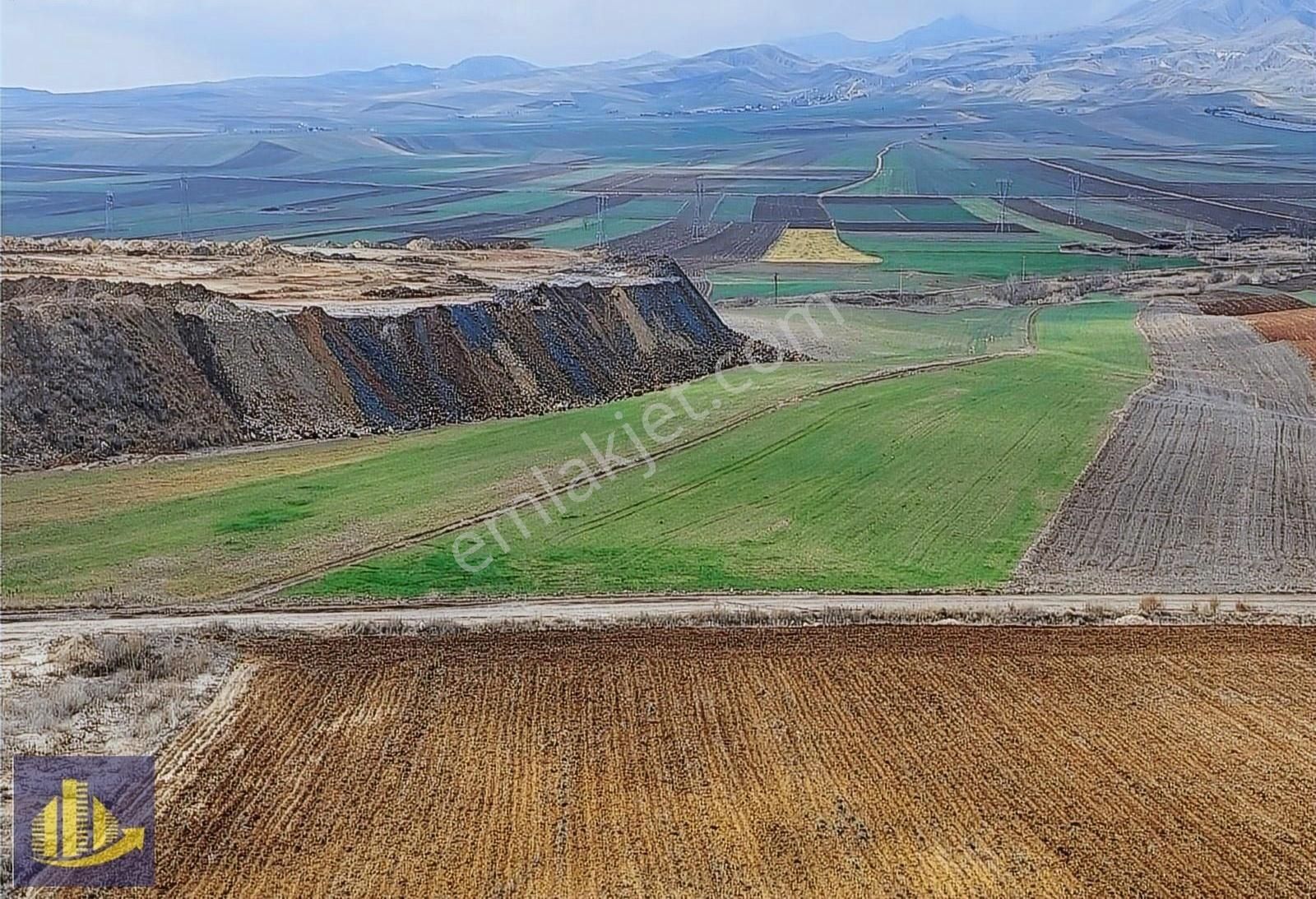 Ayaş Tekke Satılık Konut İmarlı Ayaş Tekke Sevindirik' Te Tek Tapu İmarlı 5 Dönüm Arsa