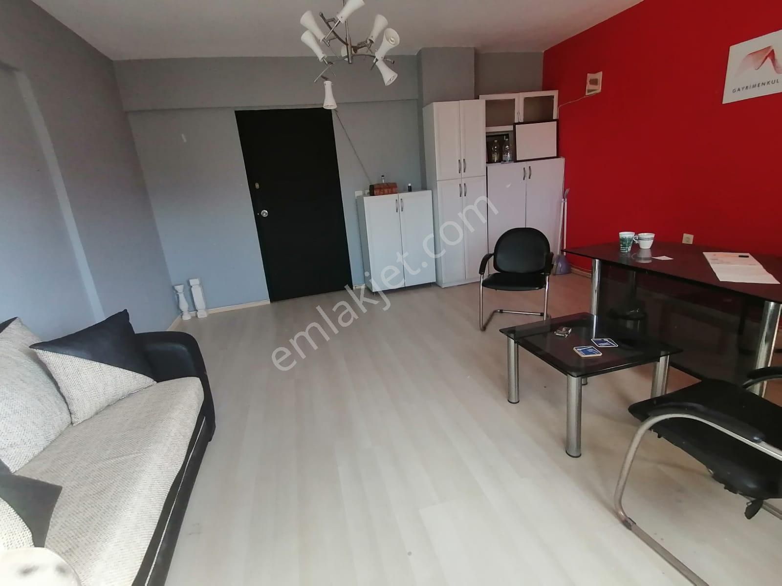 Kuşadası Camikebir Kiralık Büro  KUŞADASI MERKEZDE EŞYALI KİRALIK STÜDYO OFİS