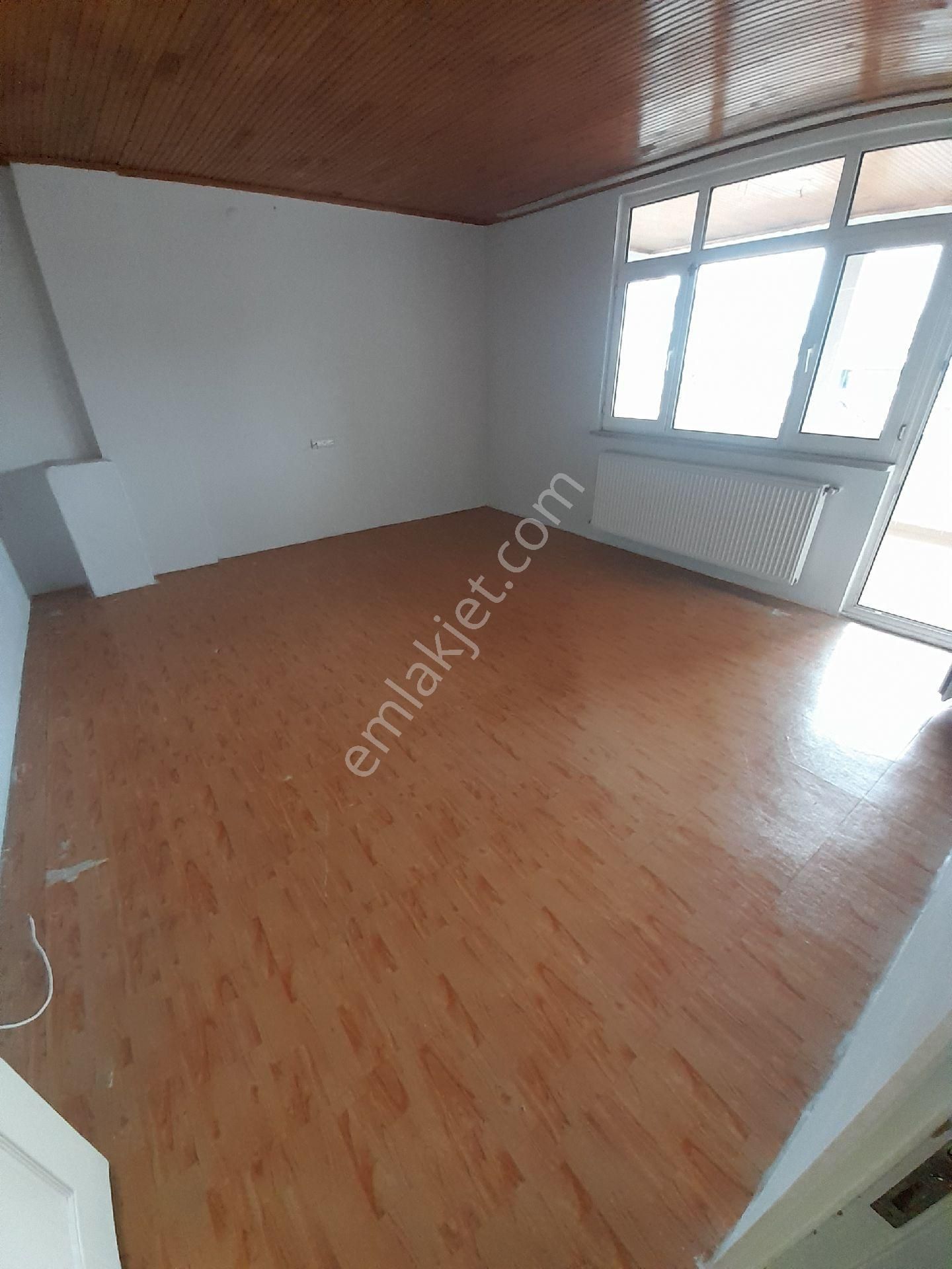 Küçükçekmece Halkalı Merkez Kiralık Daire halkalı merkez abaycd kiralik 90m2 2+1 4.kat 