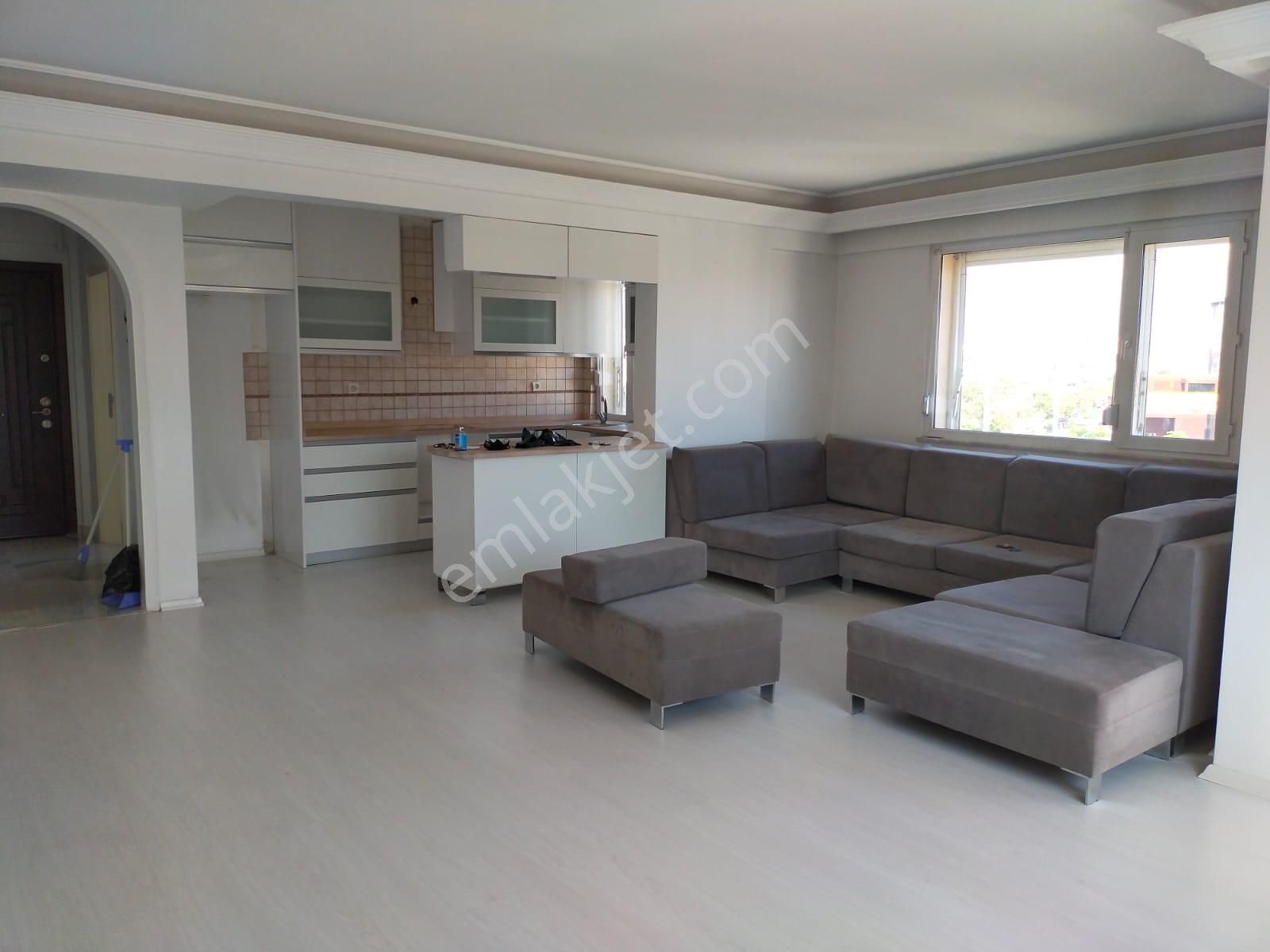 Ataşehir İçerenköy Satılık Daire  ORYAŞTAN İÇERENKÖY ACIBADEM ÜNİV.YANI MASRAFSIZ 115M2 3+1 DAİRE