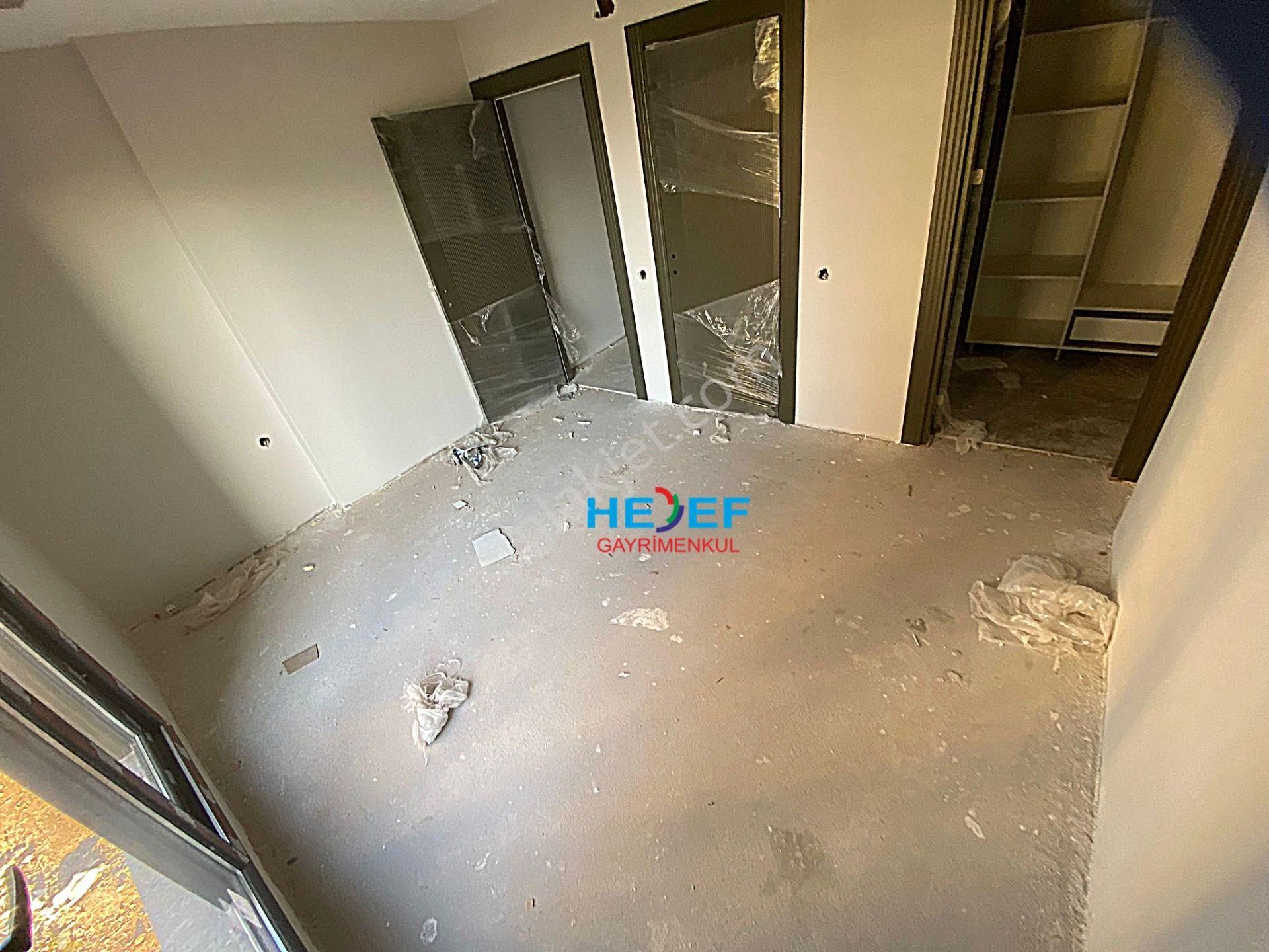 Hedef'ten Akdeniz Mah'de Site İçerisinde Havuzlu 3+1 Daire - Görsel 15