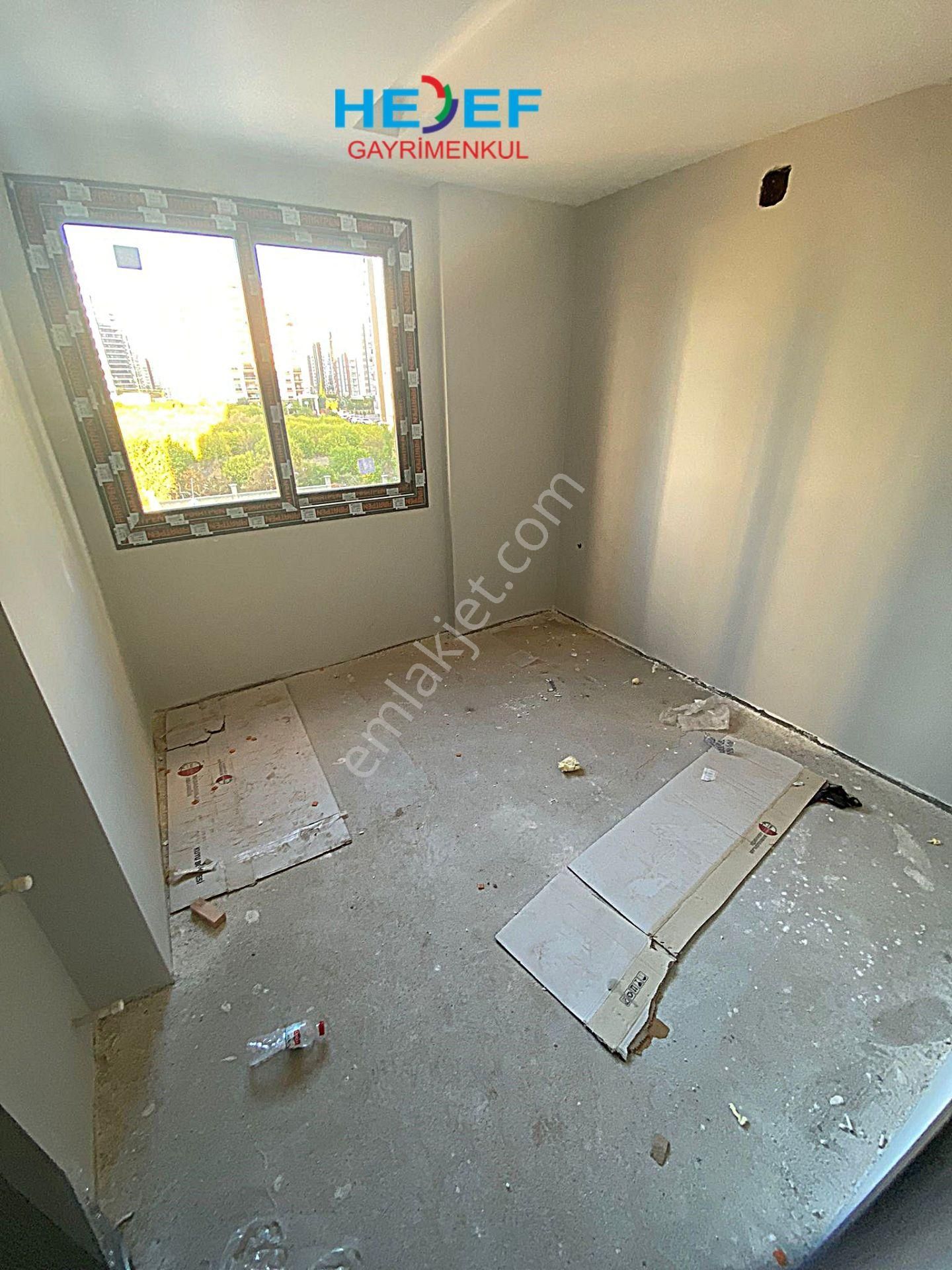 Hedef'ten Akdeniz Mah'de Site İçerisinde Havuzlu 3+1 Daire - Görsel 12