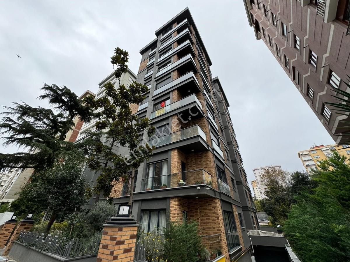 Kadıköy Feneryolu Satılık Daire KADIKÖY FENERYOLUNDA BAĞDAT CD YAKIN  2+1 SATILIK DAİRE TROYKADAN