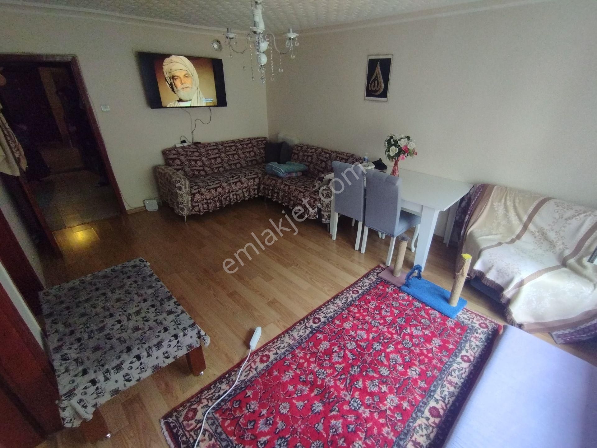 Mamak Akdere Satılık Daire  MAMAK AKDEREDE GİRİŞ KATTA 110M² ALTINDA DAİRE BULUNAN BALKONLU 3+1 SATILIK DAİRE