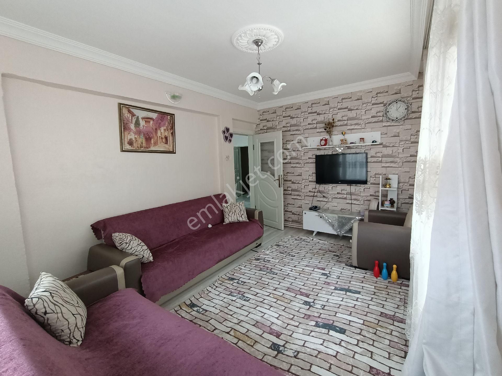 Akşehir Altunkalem Satılık Daire ABİT GM ALTUNKALEMDE 2,5+1 KOMBİLİ MANTOLU SATILIK 1 KAT DAİRE 