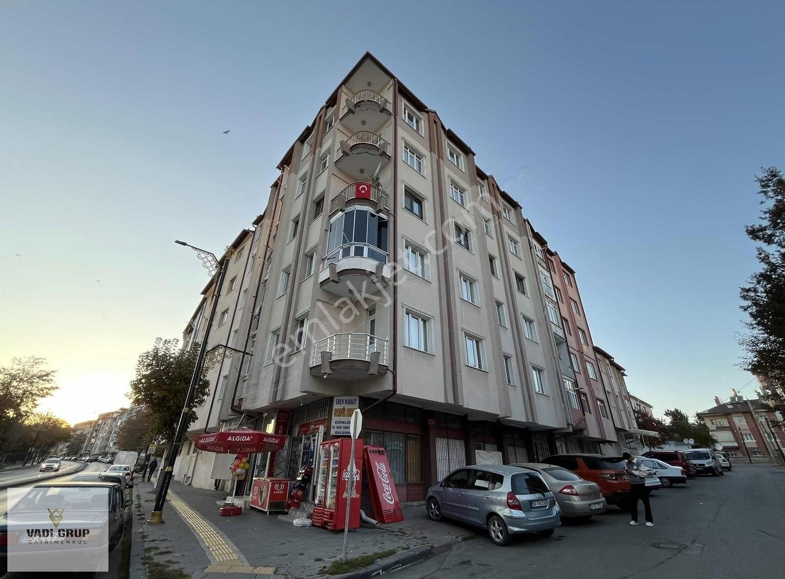 Sivas Merkez Ece Satılık Daire VADİ GRUP'TAN MİLLET BAHÇESİ ARKASI 3+1 FIRSAT DAİRE!