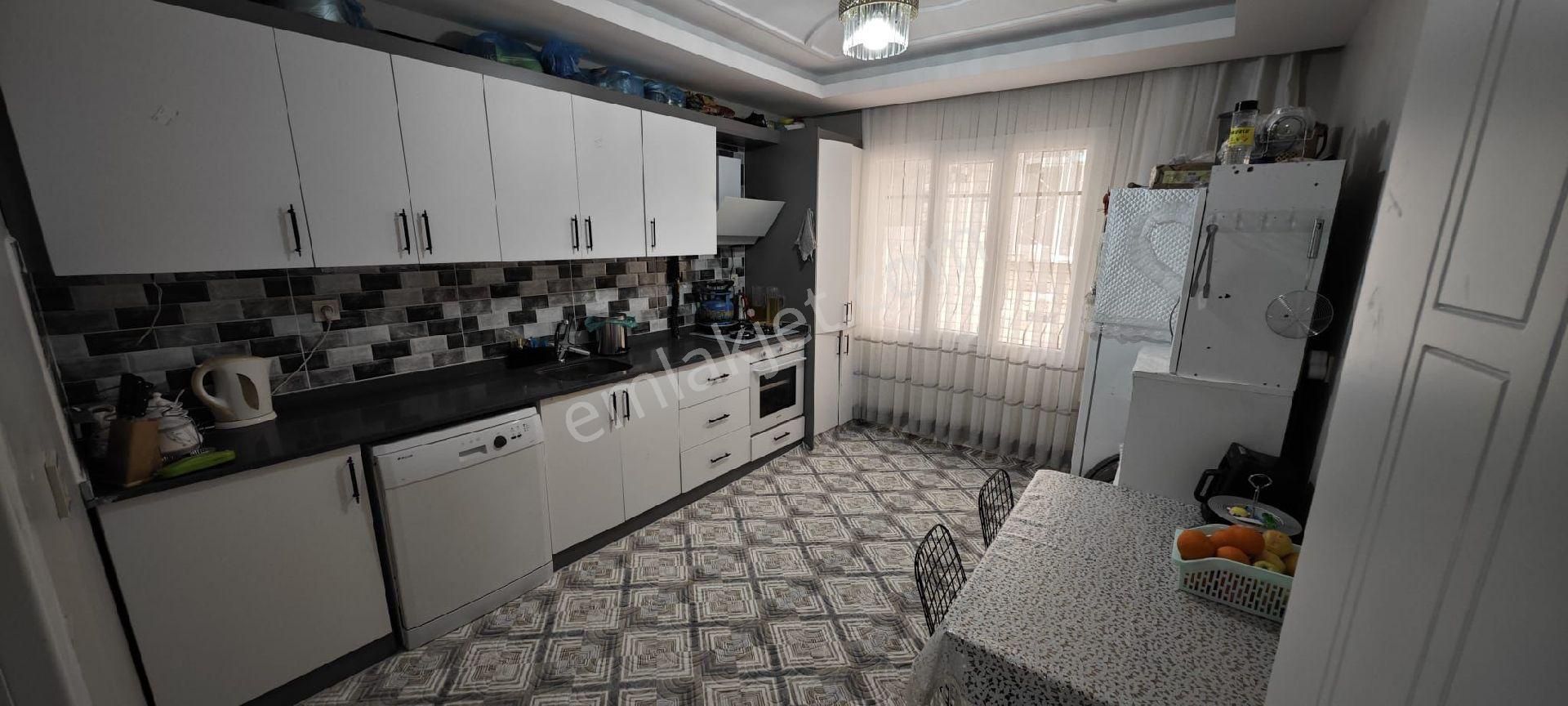 Şahinbey İstiklal Kiralık Daire İSTİKLAL MAHALLESİNDE KİRALIK 2+1 DAİRE 