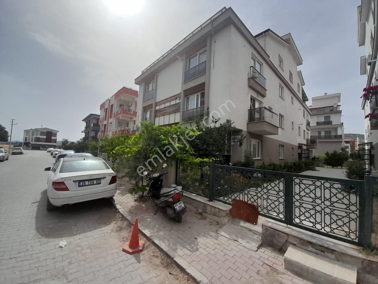 Bergama Fatih Satılık Daire  FATİH MAHALLESİ 2+1 80 M2 DOĞALGAZLI SATILIK DAİRE