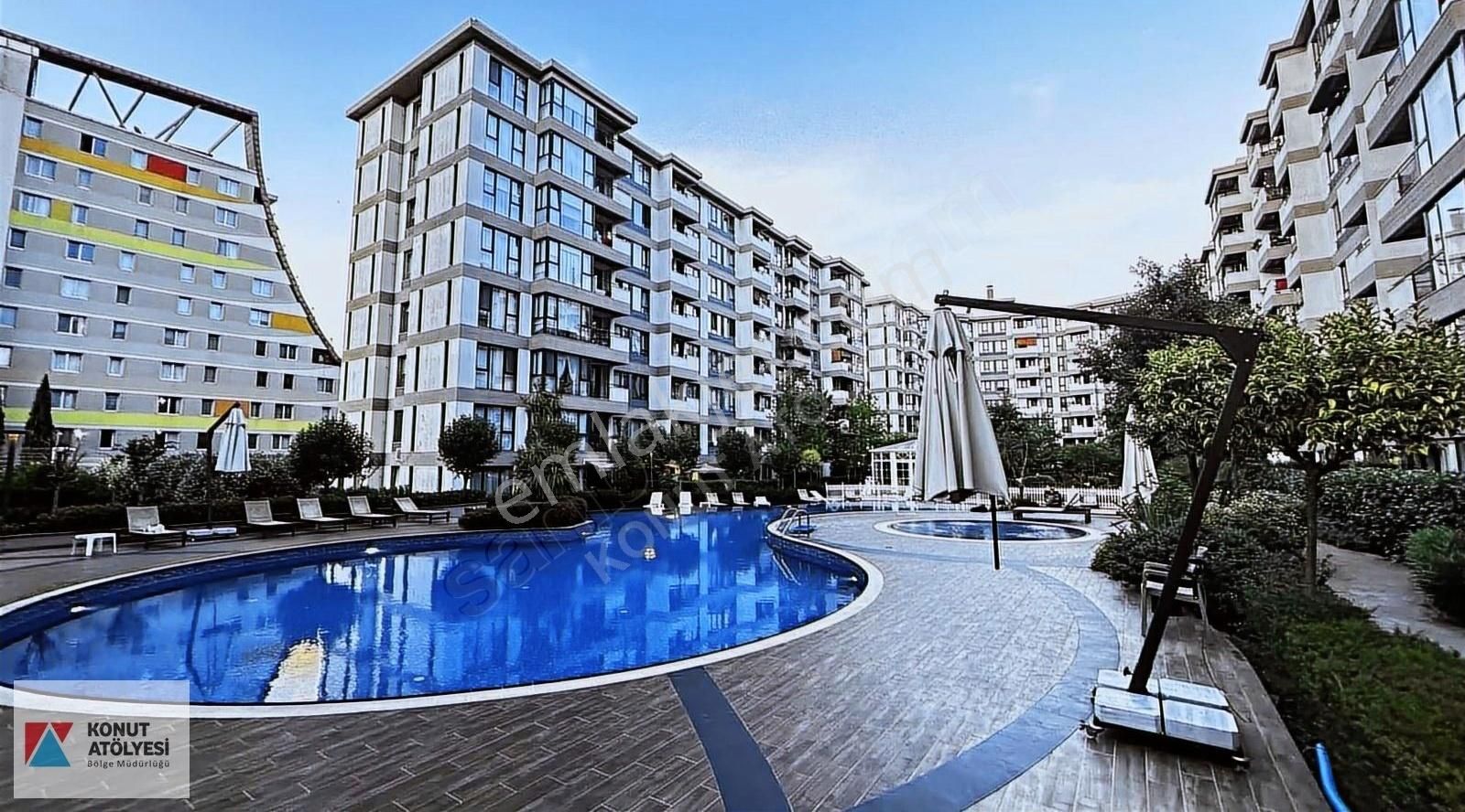 Pendik Yenişehir Satılık Daire PARK PLANETTE BAHÇE KATI,EŞYALI KULLANIMA HAZIR 1+1 KÖŞE DAİRE