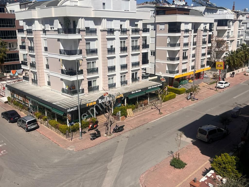 Konyaaltı Hurma'da Kiralık Sıfır Doğalgazlı 2+1 Daire . - Görsel 11
