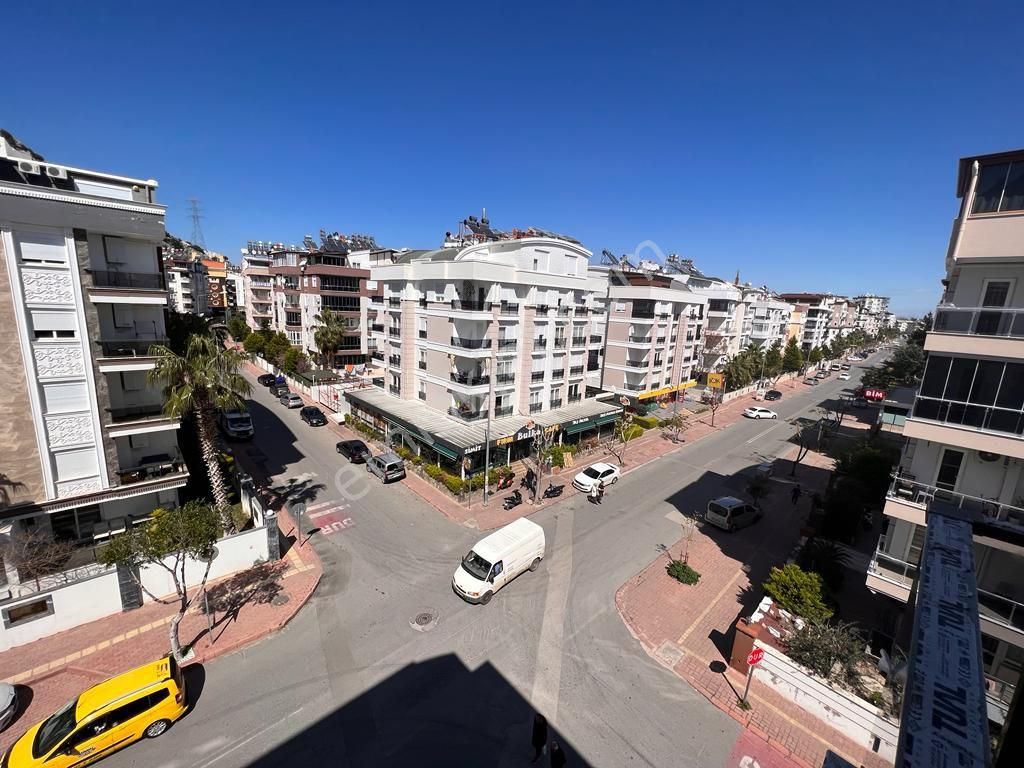Konyaaltı Hurma'da Kiralık Sıfır Doğalgazlı 2+1 Daire . - Görsel 16