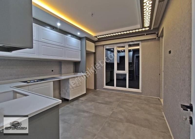 Beylikdüzü Cumhuriyet Satılık Daire 2+1 FLAT CLOSE TO METROBUS IN BEYLİKDÜZÜ CUMHURİYET