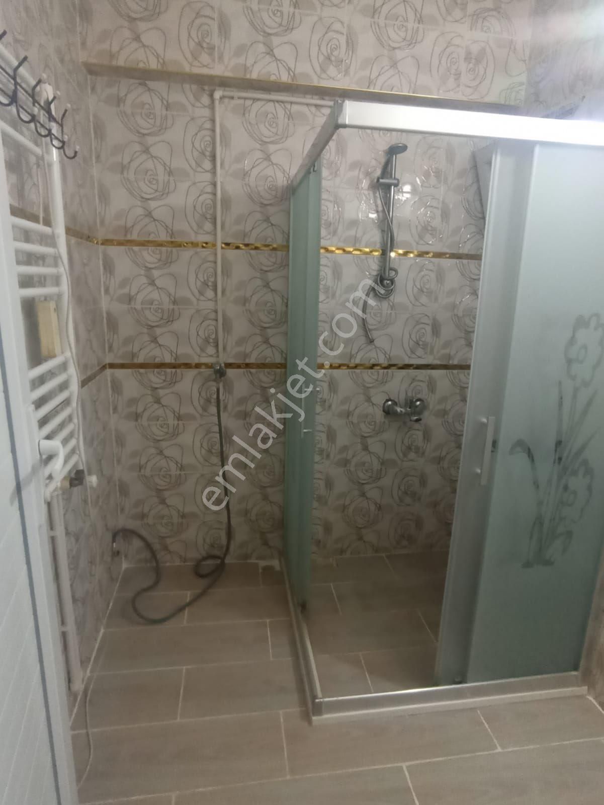 Buca Mustafa Kemal Kiralık Daire 1+1 kapalı mutfak