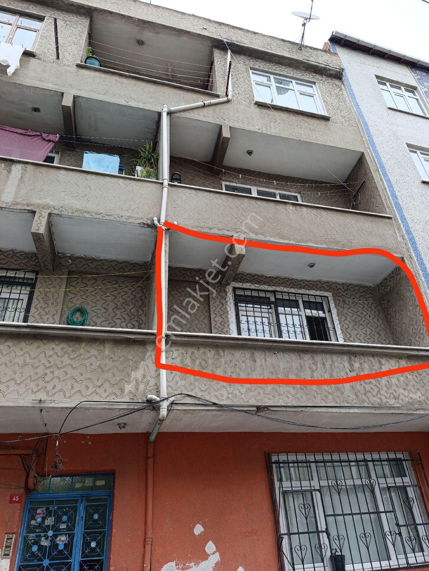 Esenler Tuna Satılık Daire SATILIK GÜZEL KONUMLU ARAKAT DAİRE