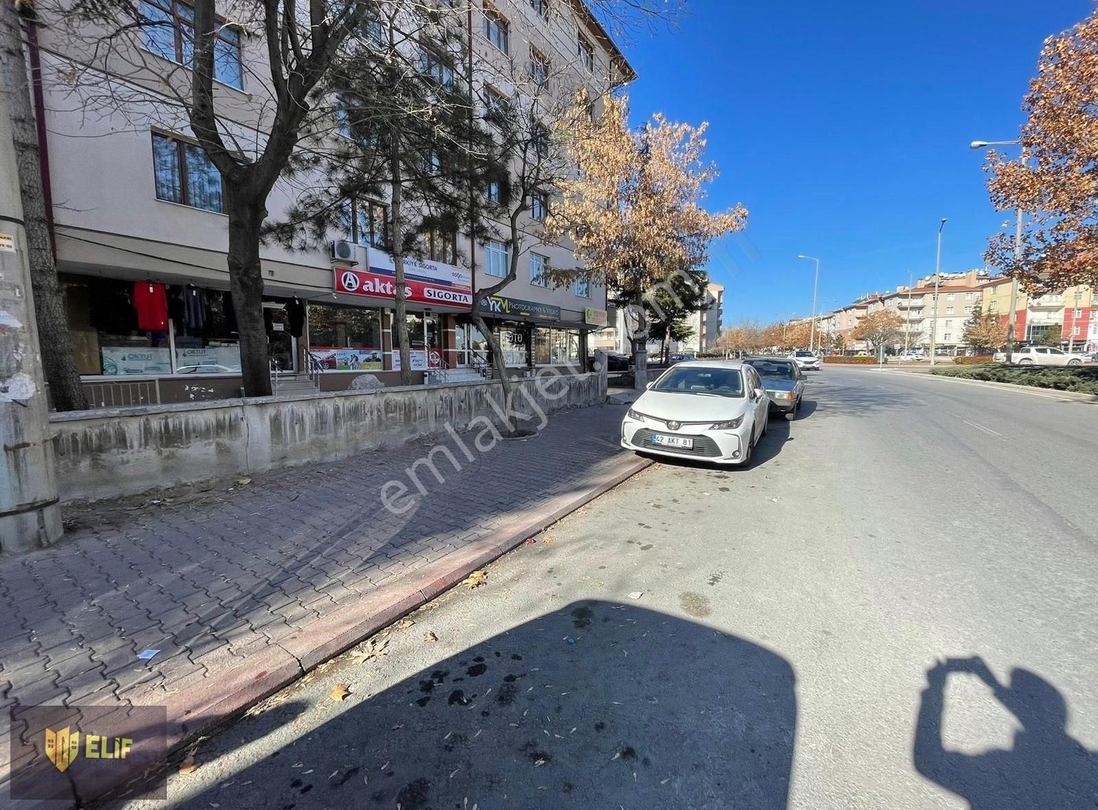 Selçuklu Bedir Satılık Dükkan & Mağaza ELİF'DEN KOYUNCU PETROL YAKINI İÇİ YAPILI EŞYALI SATILIK OFİS