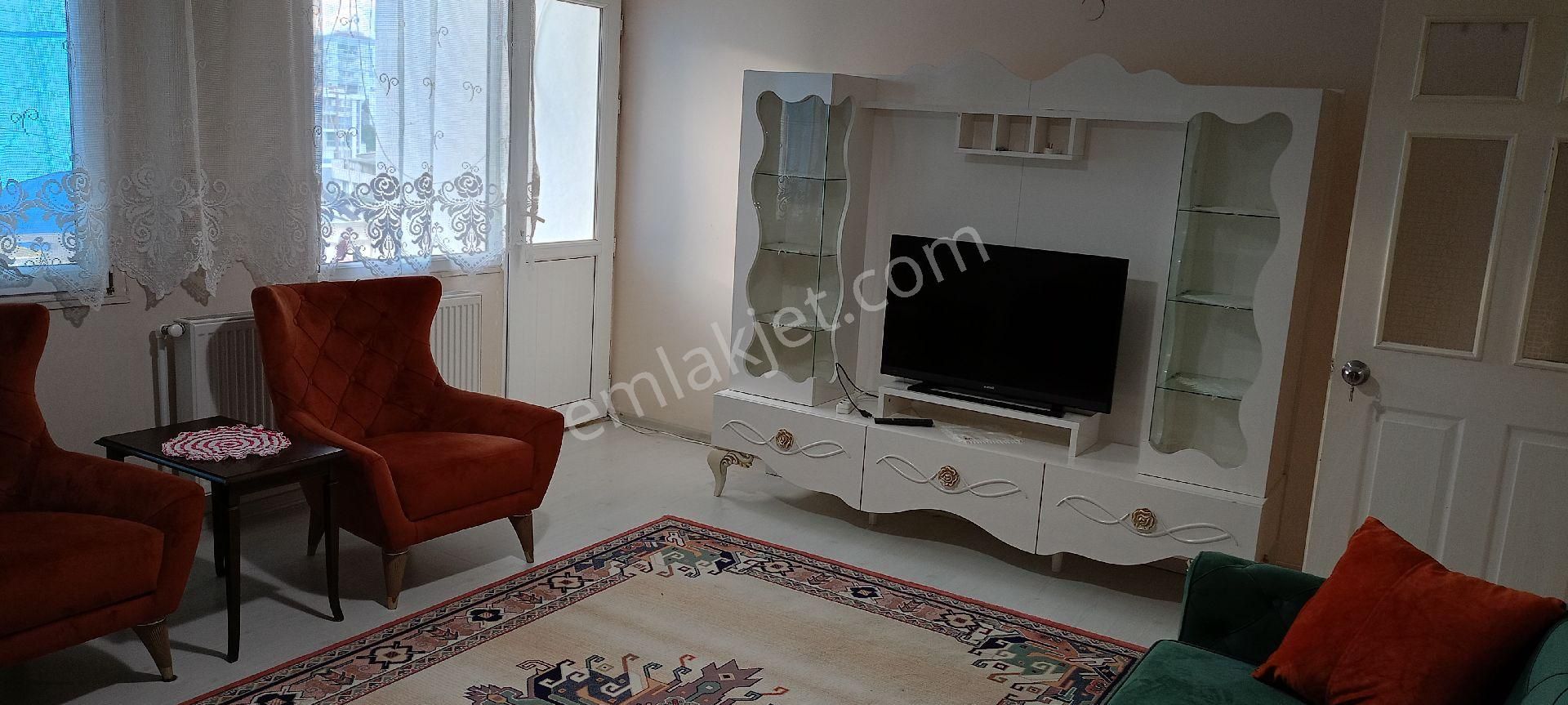 Kuşadası Kadınlar Denizi Kiralık Daire kiralık temiz eşyalı daire