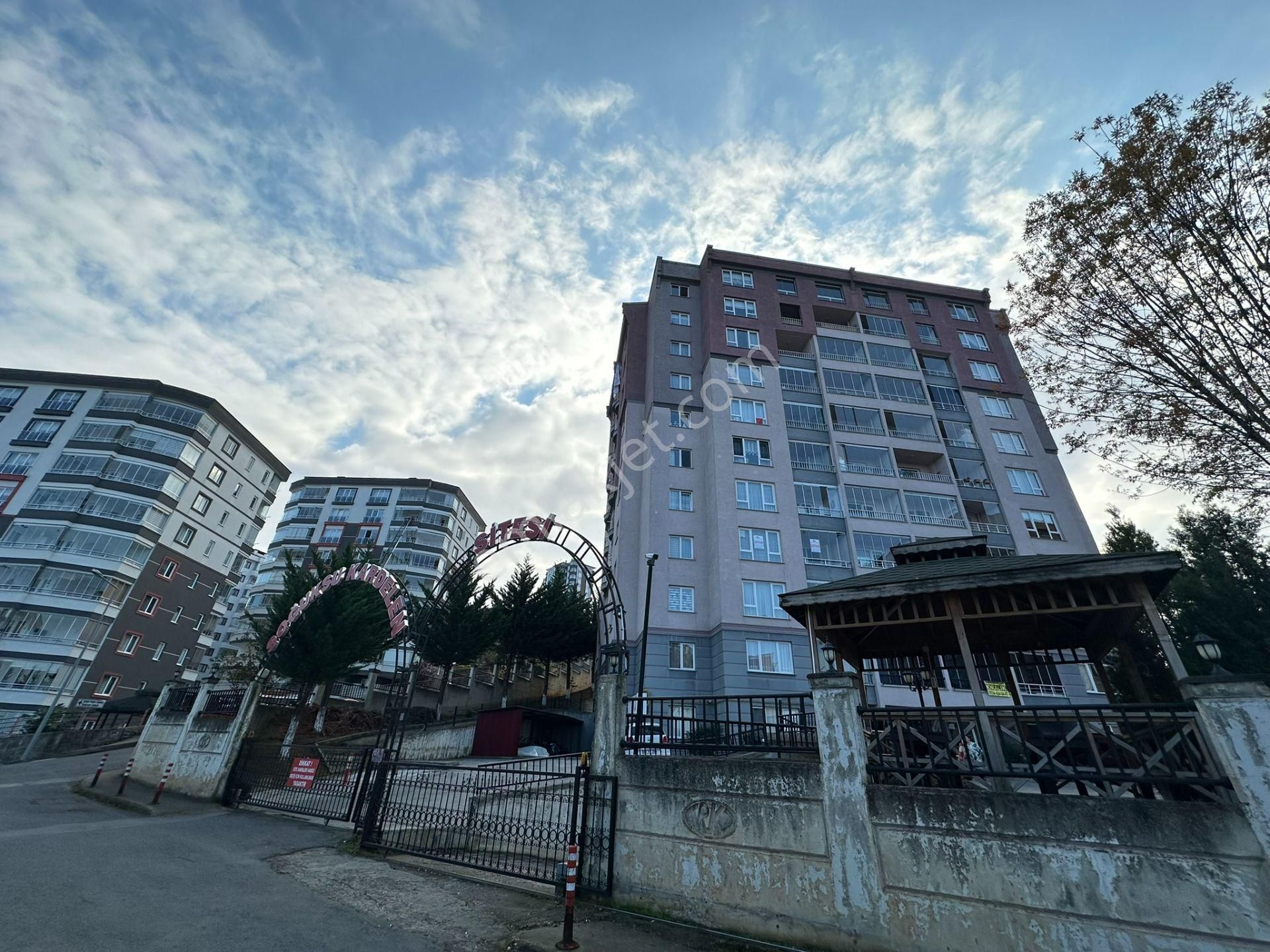 Ortahisar Soğuksu Satılık Daire  TRABZON ORTAHİSAR SOĞUKSU'DA SATILIK 1+1 DAİRE.